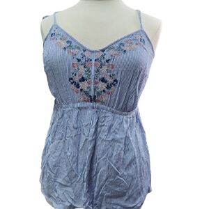 Torrid Embroidered Top size 1